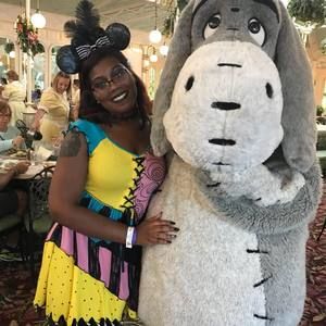 Meet your Posher, Raina